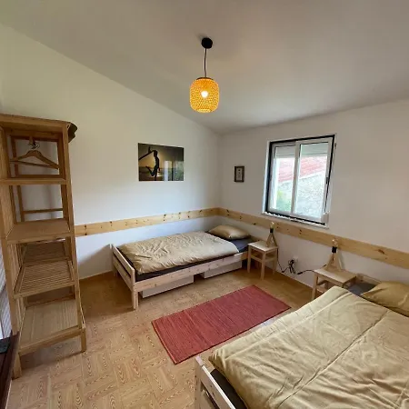 Algarve Surf House Δωμάτια σε οικογενειακή κατοικία *