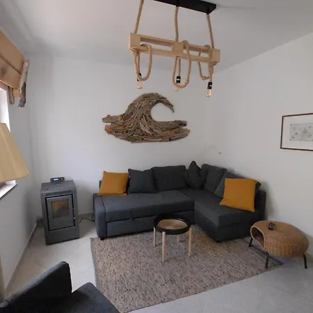 Algarve Surf House ホームステイ